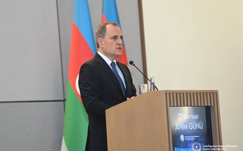 XİN-də qanvermə aksiyası olub - FOTO