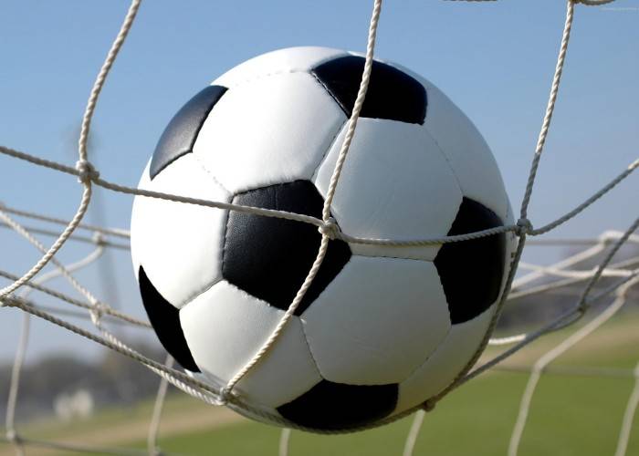 8 ölkə Rusiya millisi ilə oyundan imtina etdi