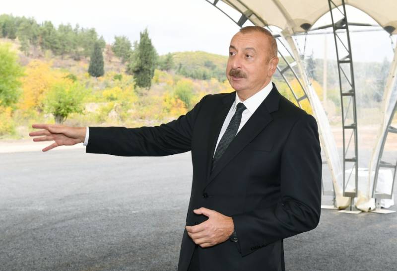 Prezident Zəngilan Konqres Mərkəzi Kompleksinin açılışını etdi - YENİLƏNDİ (FOTOLAR)