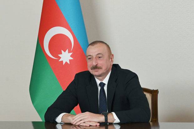 Hikmət Çətin Azərbaycan Prezidentini təbrik edib