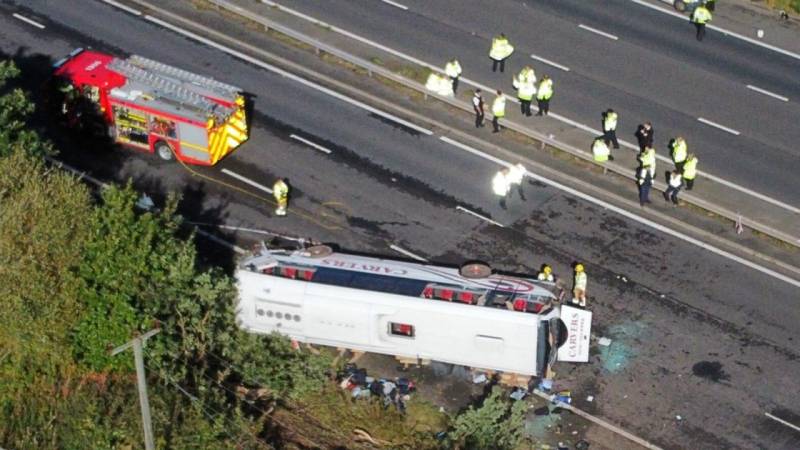 Məktəbliləri daşıyan avtobus aşdı: Ölən və yaralanlar var