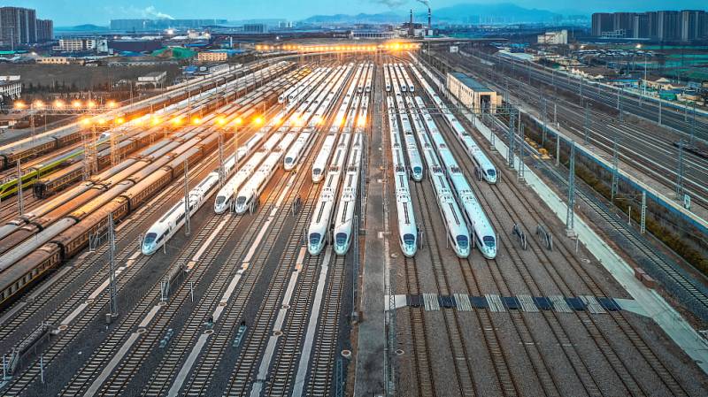 Çin dəmir yolu ilə gündəlik sərnişindaşımada milli rekordu qırdı