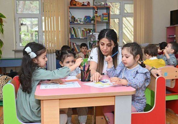 Son üç ayda bağçalara qəbul olunan tərbiyəçi-müəllimlərin SAYI