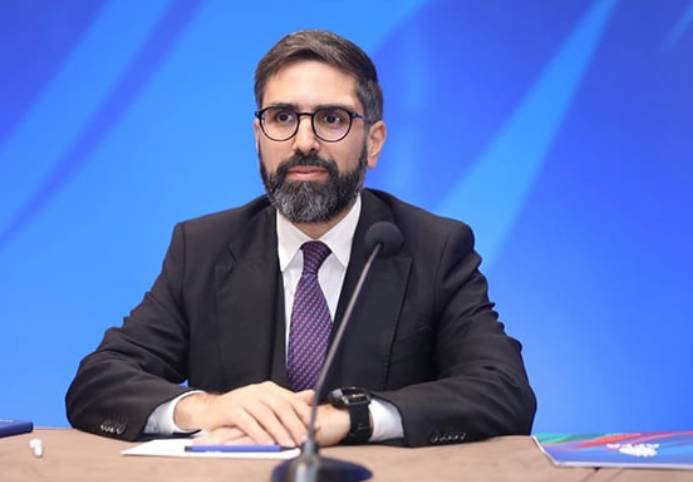 “Mən kral deyiləm...” - Rövşən Nəcəf