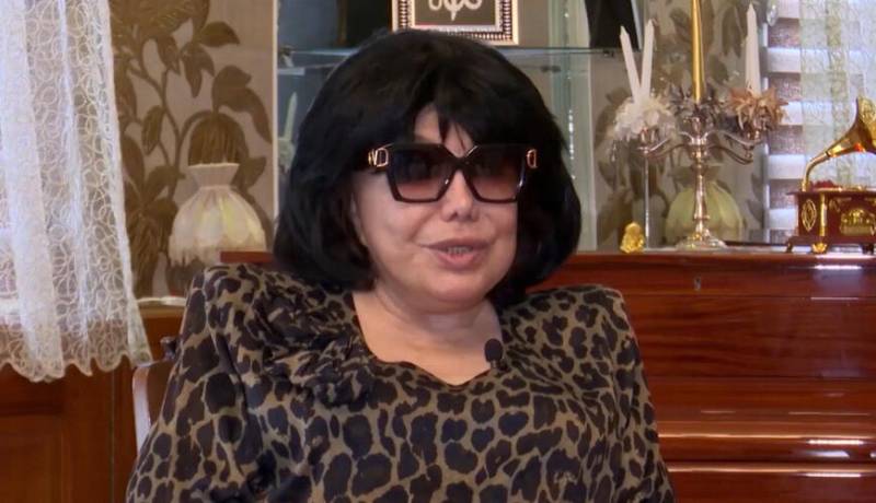 Flora Kərimova plastik əməliyyat qurbanı oldu: \"Məni şikəst edib\" - VİDEO