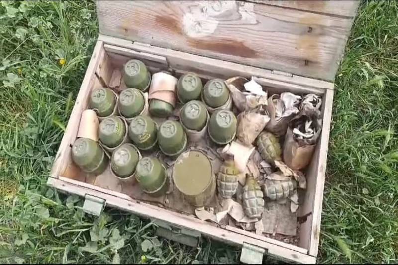 Cəbrayılda 23 qumbara aşkarlandı - FOTO
