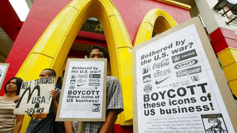 Boykot olunan \"McDonald\'s\" yenidən İsrail bazarına qayıdır