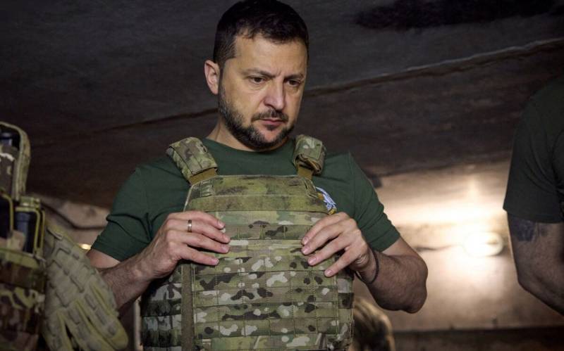 \"Ukrayna yeni əks-hücum əməliyyatlarına hazırlaşır\" - Zelenski