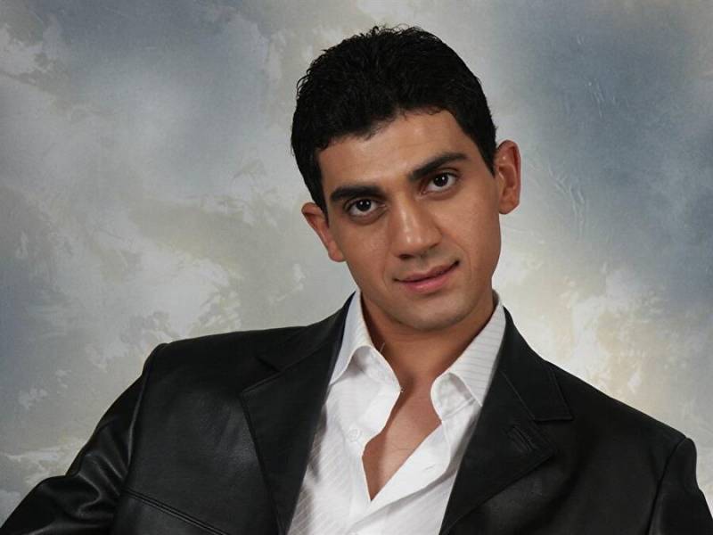 Popstar Bayhanın son halı - FOTO