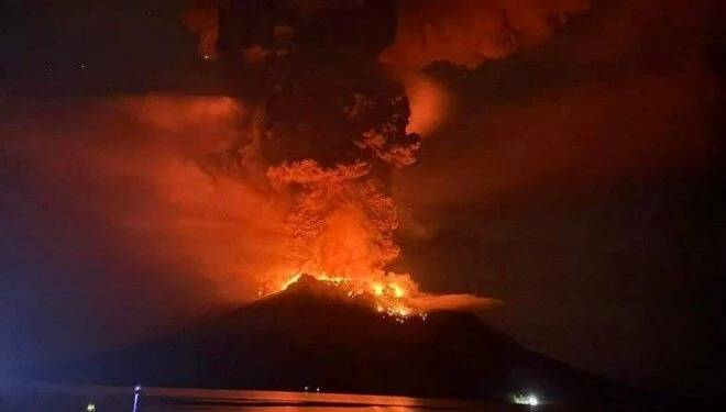 İndoneziyada Ruanq vulkanı püskürdü