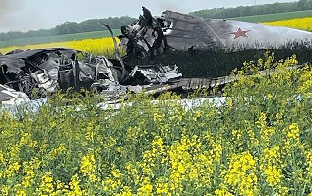 Rusiyada hərbi təyyarə qəzaya düşdü - FOTO