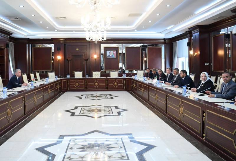 Əlcəzair deputatları Milli Məclisdə