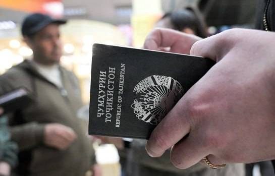 Tacikləri Rusiyaya buraxmırlar: Hava limanlarından geri qaytarılır