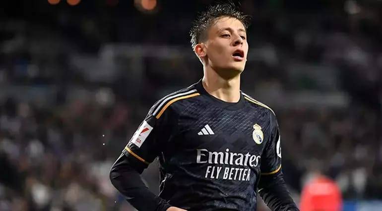 Arda Gülərə fantastik transfer təklifi - 50 milyon avro