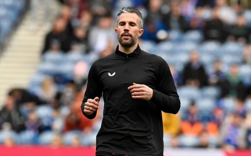 Robin van Persi bu klubunun baş məşqçisi olacaq 