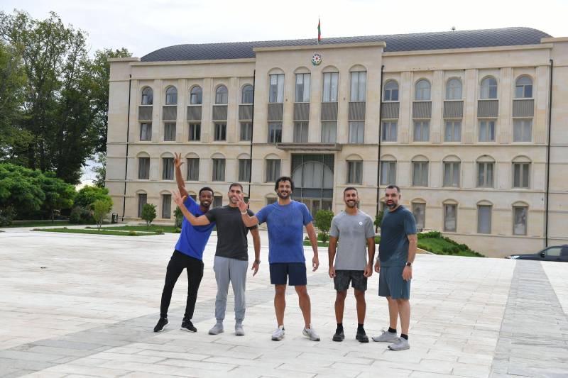 BƏƏ-nin iqtisadiyyat naziri Cıdır düzünə yürüş etdi - FOTOLAR