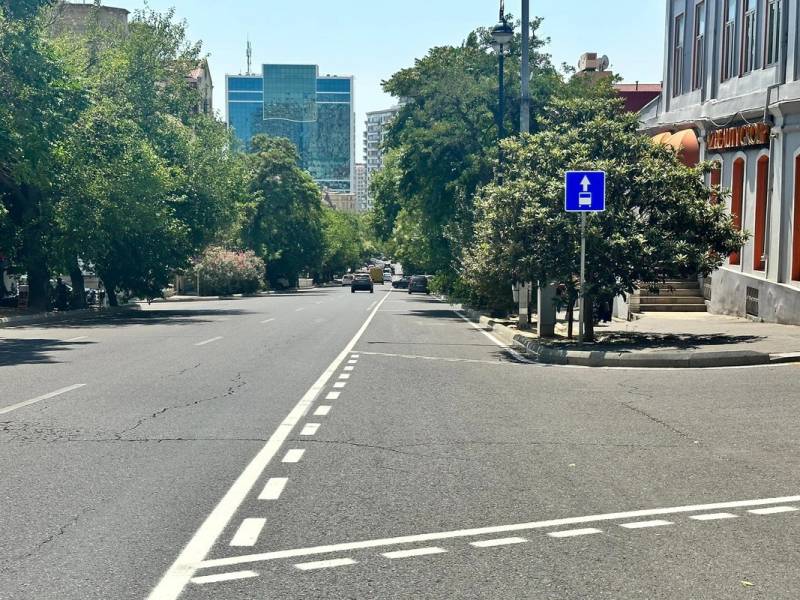 Bakıda bu küçəyə avtobus zolağı çəkildi - FOTOLAR