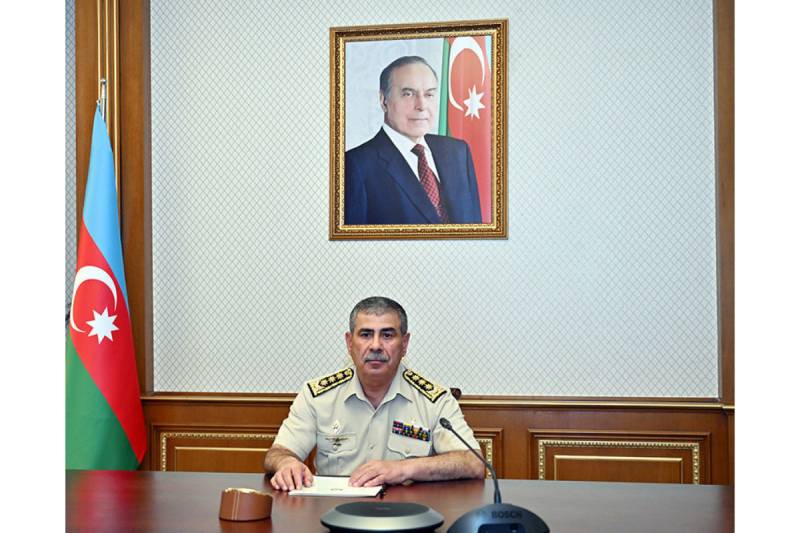 \"Heç kimin bizimlə ultimatum dilində danışmaması üçün Azərbaycan Ordusu döyüş hazırlığını yüksək saxlamalıdır\" - Nazir