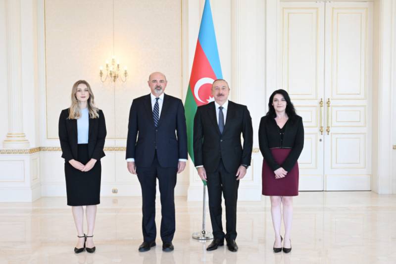 Prezident Avstraliyanın yeni səfirinin etimadnaməsini qəbul etdi
