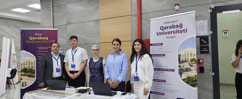 Qarabağ Universiteti Dövlət İmtahan Mərkəzinin sərgisində - FOTOLAR