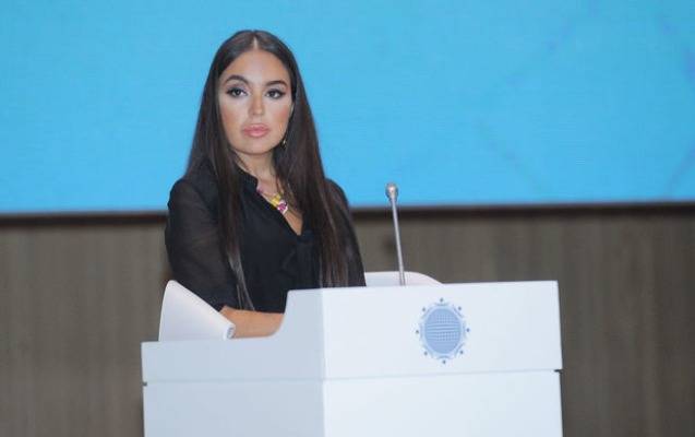 Leyla Əliyeva Dürdanə Ağayevanın dəfn mərasiminə əklil göndərdi- FOTO