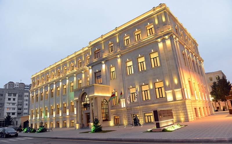 Bu universitetin Xətai korpusu KÖÇÜRÜLDÜ
