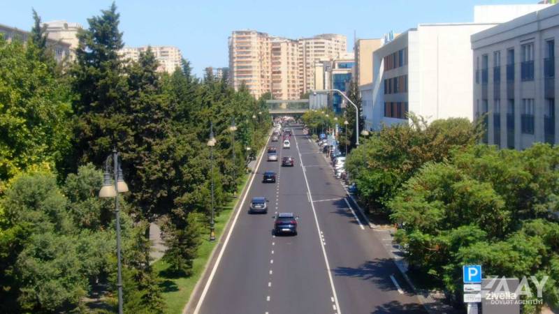 Atatürk prospektinin bir hissəsi təmir olunub - VİDEO/FOTO