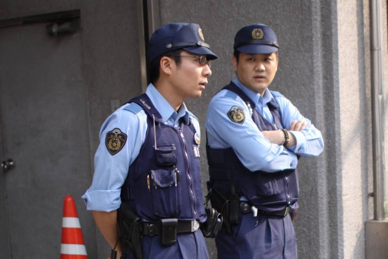 Yaponiyada polisə 1307 dəfə zəng edən şəxs həbs olundu