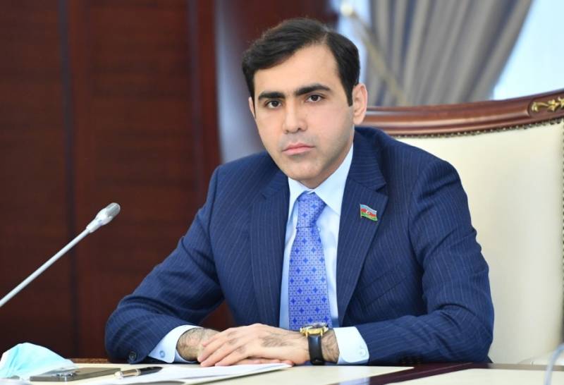 BİABIRÇILIQ: Anar Məmmədov seçki kampaniyası başlamamış təbliğata başladı - FOTOFAKT