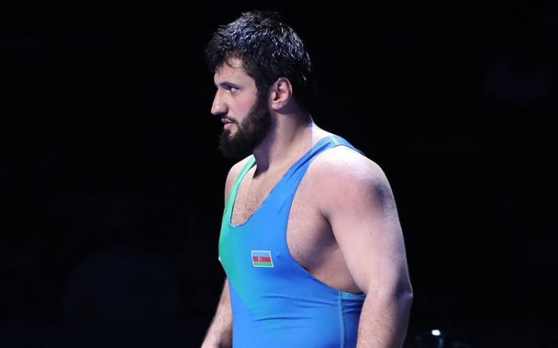 Güləşçimiz 1/4 finalda - Paris-2024