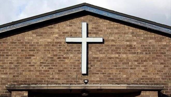 Tarixi kilsə satışa çıxarıldı