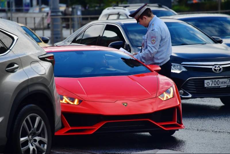 \"Lamborghini\"ni qaçırıb 16 saat sürdü - Sonra görün nə oldu?