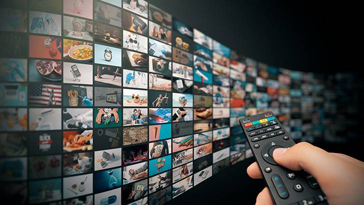 Azərbaycanın tanınmış aparıcısı bu televiziyadan getdi - FOTO