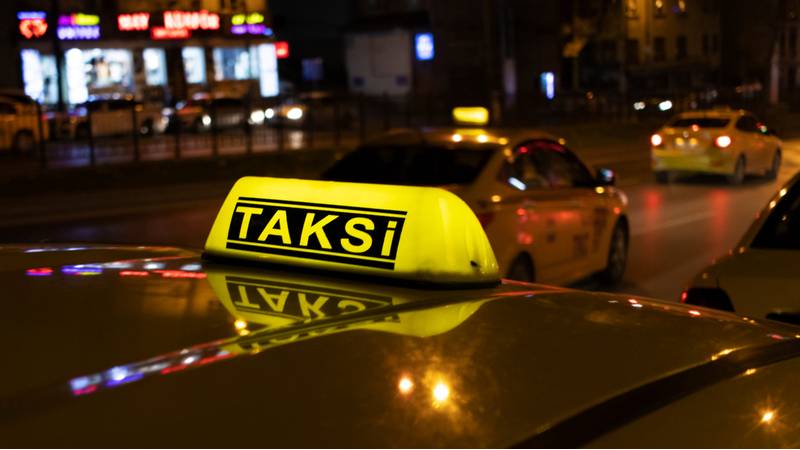 Taksi sürücüsü olmaq istəyənlərin NƏZƏRİNƏ: Vaxt başa çatır