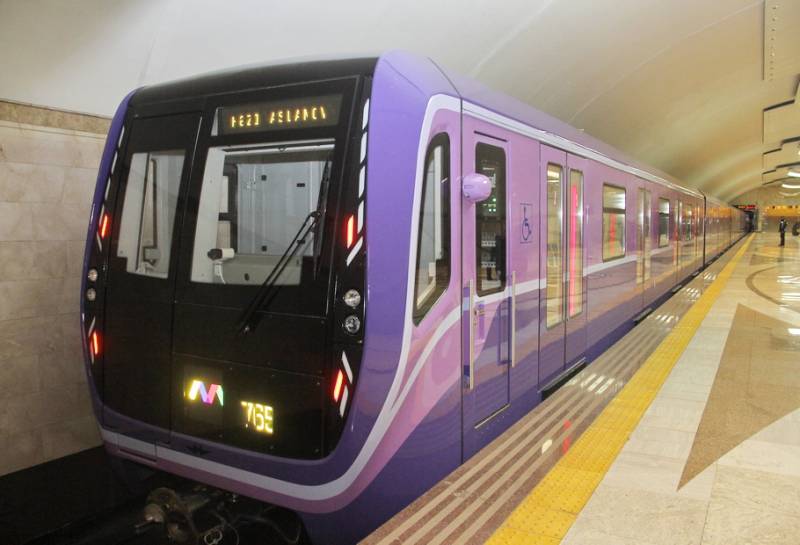 Bakı metrosunda problem yarandı 