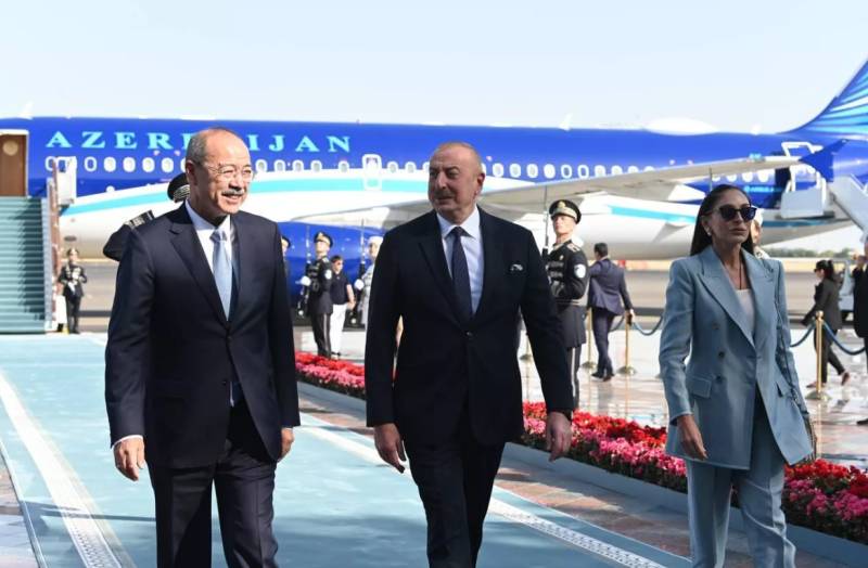 İlham Əliyev Özbəkistana dövlət səfərinə gedib 