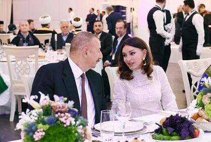 Daşkənddə İlham Əliyev və Mehriban Əliyevanın şərəfinə dövlət ziyafəti verilib
