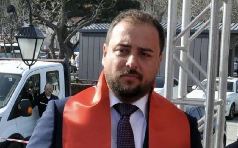 Türkiyədə silahlı hücuma məruz qalan tanınmış siyasətçi öldü