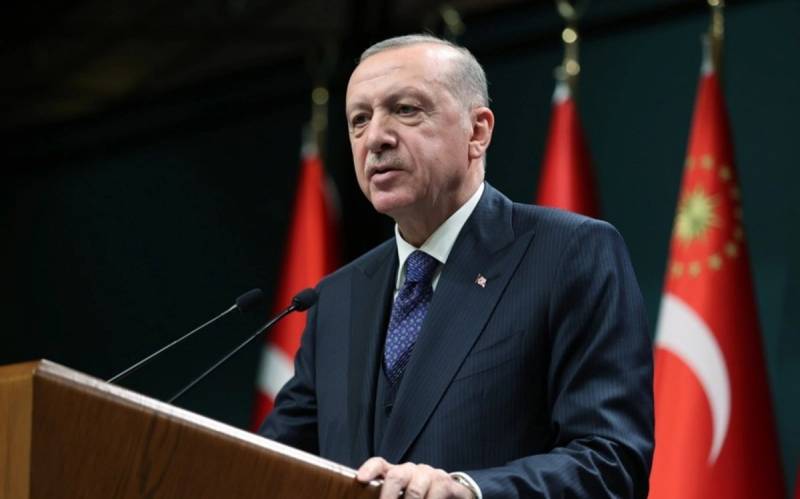 \"Tarixi əzbərləmək yox, ondan dərs çıxarmaq lazımdır\" - Ərdoğan