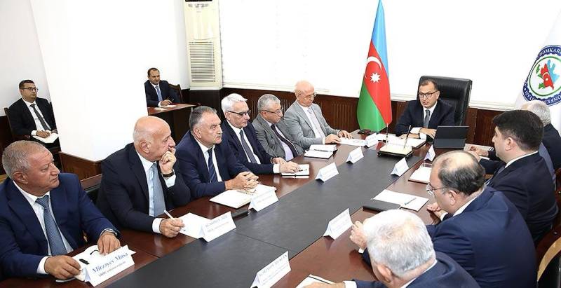 Sahib Məmmədov Konfederasiyaya üzv təşkilatlarının sədrləri ilə görüş keçirdi - FOTO