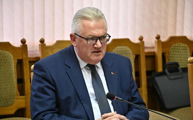 Belarus MSK-nın sədri seçkiləri izləmək üçün Bakıya gəldi