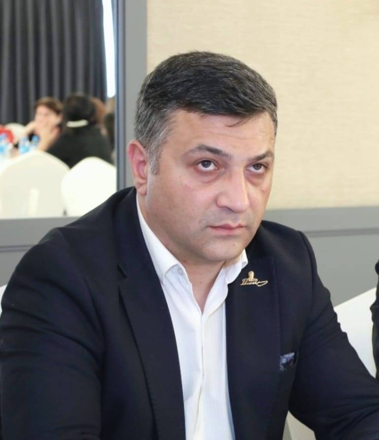 \"Xalqımız Cənab İlham Əliyevin ətrafında sıx birləşərək böyük uğurlara imza atacaq!\" 