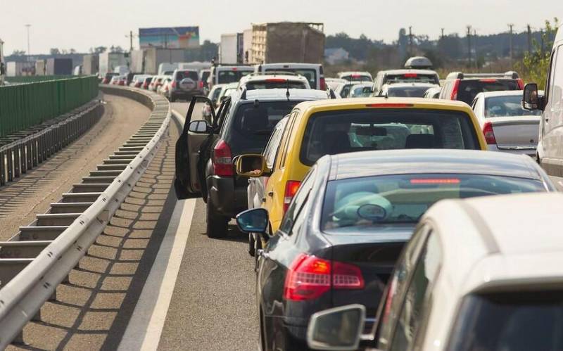 Bakıda tıxac olan yollar - SİYAHI