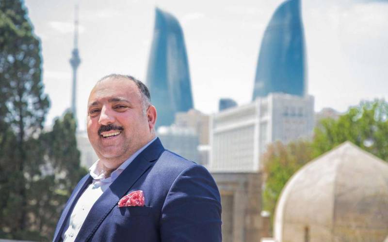 Bəhram Bağırzadə aldığı dəyərli hədiyyəni paylaşdı - FOTO