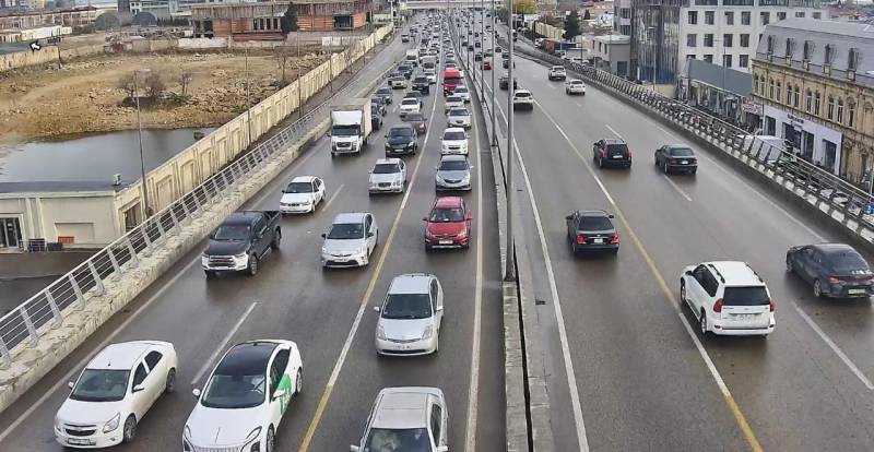 Bakıda bu yollarda sıxlıq var 