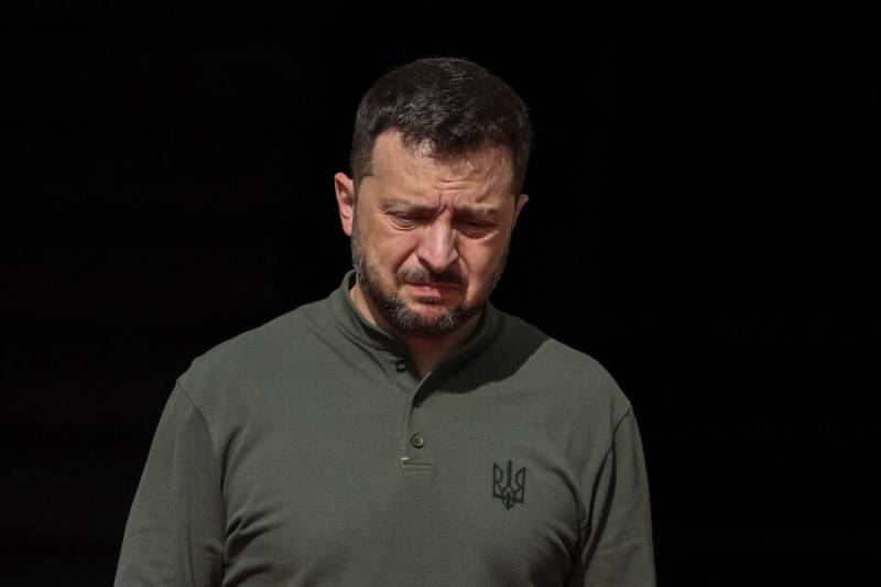 Zelenski Donbass və Krımın itirildiyini ETİRAF ETDİ