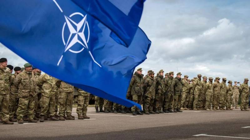 NATO-dan xəbərdarlıq: \"Müdafiə xərcləri artırılmalıdır\"