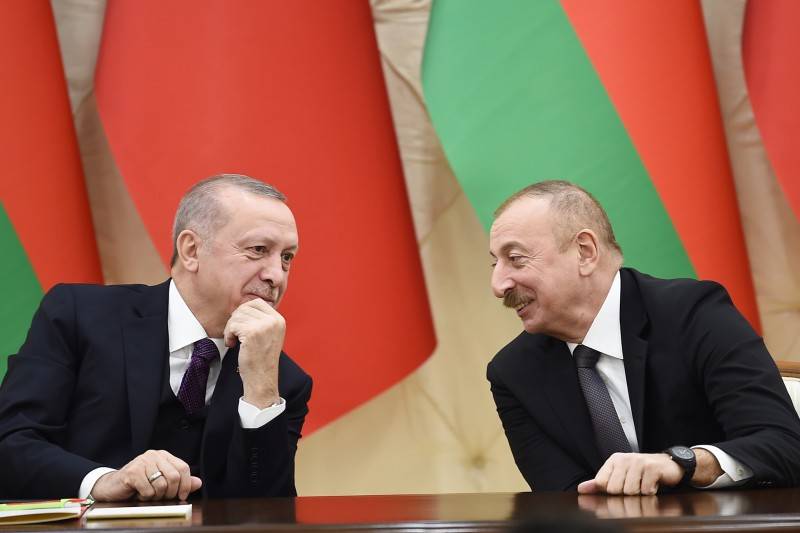 Ərdoğan İlham Əliyevə zəng etdi 