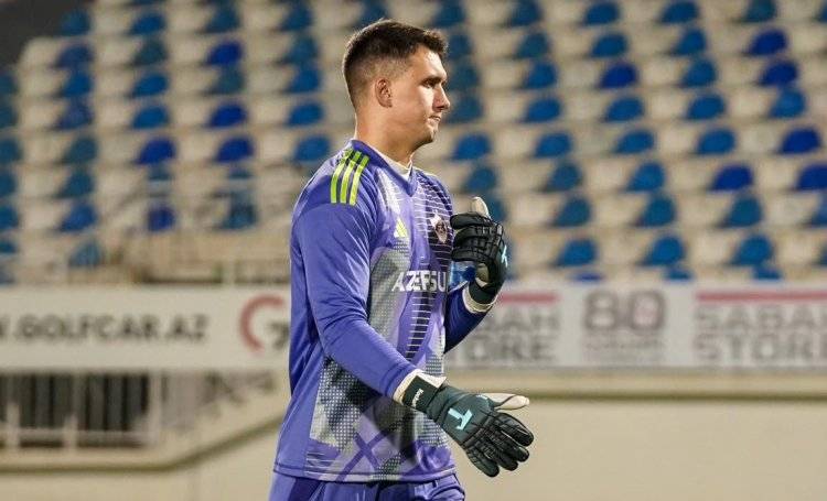 \"Mən belə xarakterli məşqçiyə rast gəlməmişəm\"- \"Qarabağ\"ın qapıçısı