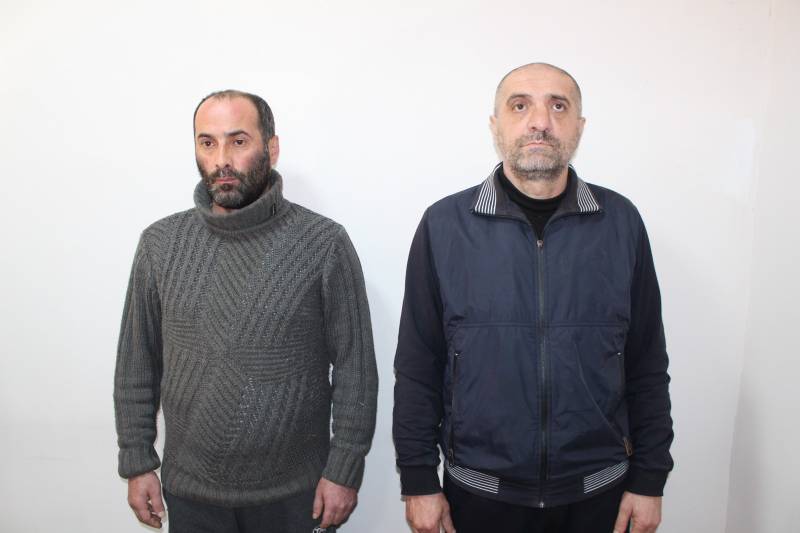 Narkotik satan qonşular ƏLƏ KEÇDİ